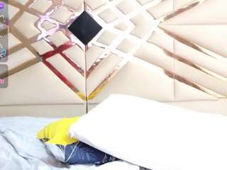  playfulcurvyy chat room