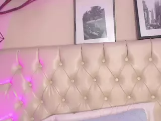 Samantha smiithh's Live Sex Cam Show