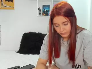 SarahJhonsonn's Live Sex Cam Show