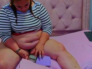 scarlettbooty Live Webcam on CamSoda