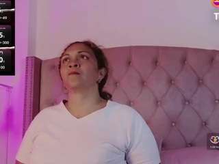 scarlettbooty Live Webcam on CamSoda