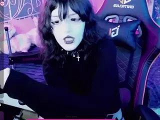 Setsunai's Live Sex Cam Show