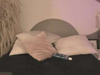 Zhally_Dee live cam