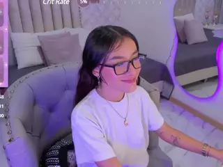 Candy5Girl's Live Sex Cam Show