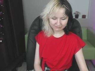 girlnextdoorr