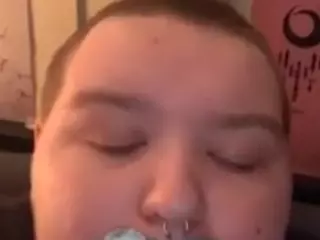 littlemaplepup's Live Sex Cam Show