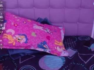lola-star webcam