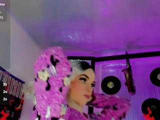 sophie-miaa webcam model