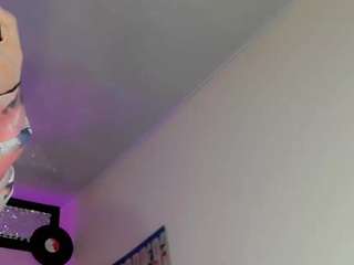 sophie-miaa from CamSoda