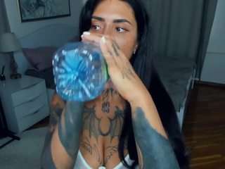 Discover butterf1y from CamSoda