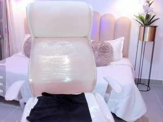 katy-wills2 Live Webcam on CamSoda