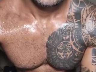 moodym8 live webcam show