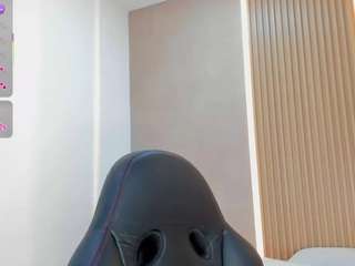 Stephany-Summer live webcam on Soda Cams