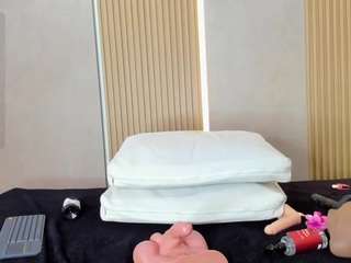 stephany-summer Live Webcam on CamSoda