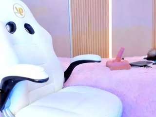 stephany-summer Sex Cam Show