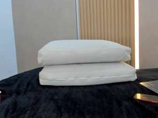 Stephany-Summer live webcam show