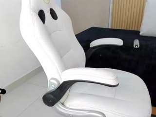 Stephany-Summer live webcam show