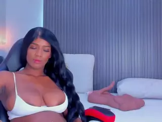 Stephany-Summer's Live Sex Cam Show