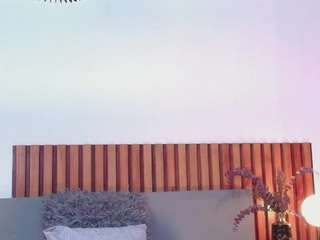 thaliaharlow Live Webcam on CamSoda