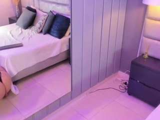 carolinafox Live Webcam on CamSoda