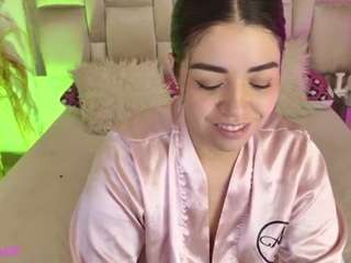 carolinafox Live Webcam on CamSoda