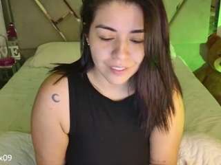 carolinafox Live Webcam on CamSoda