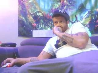 acampbells604 Live Webcam on CamSoda