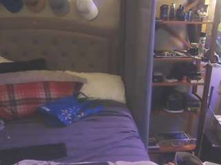 acampbells604 Live Webcam on CamSoda
