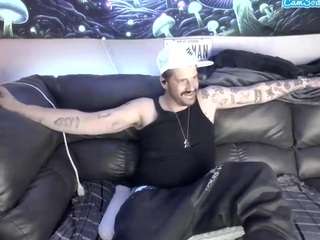 acampbells604 Live Webcam on CamSoda