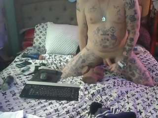 acampbells604 Live Webcam on CamSoda