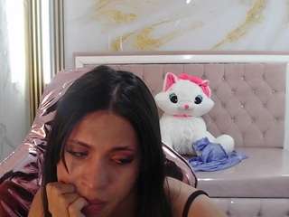 clara-evans-s Live Webcam on CamSoda