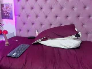 kendall-star1 Live Webcam on CamSoda