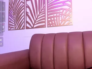 ReginaMills's Live Sex Cam Show