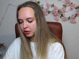 khaleesimoon Live Webcam on CamSoda