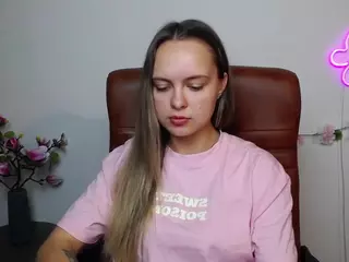 KhaleesiMoon's Live Sex Cam Show
