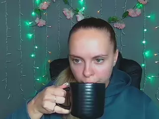 KhaleesiMoon's Live Sex Cam Show