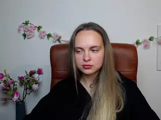 KhaleesiMoon's Live Sex Cam Show