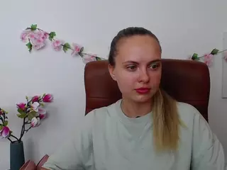 KhaleesiMoon's Live Sex Cam Show