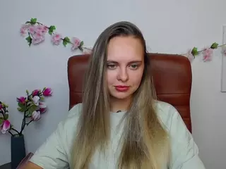 KhaleesiMoon's Live Sex Cam Show