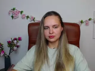 KhaleesiMoon's Live Sex Cam Show