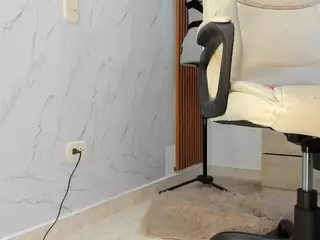 AlejaBelle's Live Sex Cam Show
