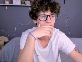 den-rich's Live Sex Cam Show