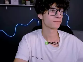 den-rich's Live Sex Cam Show