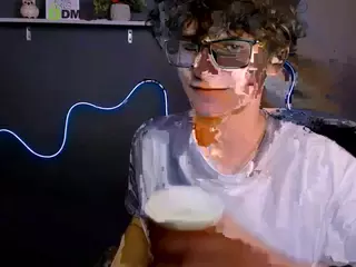 den-rich's Live Sex Cam Show