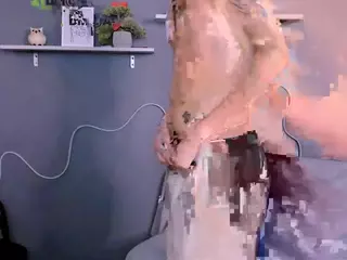 den-rich's Live Sex Cam Show