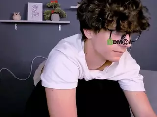 den-rich's Live Sex Cam Show