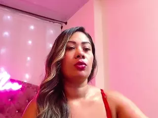KloeFernandez's Live Sex Cam Show