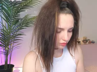 kris-kiskis's Live Sex Cam Show