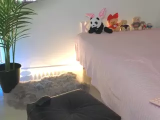 kris-kiskis's Live Sex Cam Show