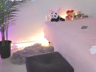 kris-kiskis's Live Sex Cam Show